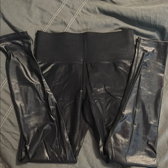 Black Faux Leather Leggings - Picture 1 of 4